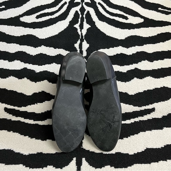 Jack Rogers "Bailey" Black Leather Side Zip Scalloped Ankle Boots Size 8 - Picture 9 of 13